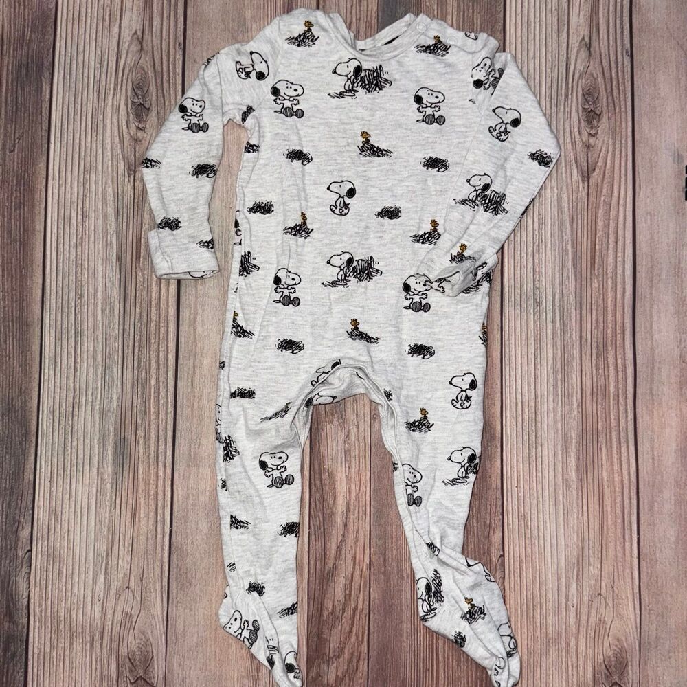 Snoopy Baby 6-9 Months Sleeper